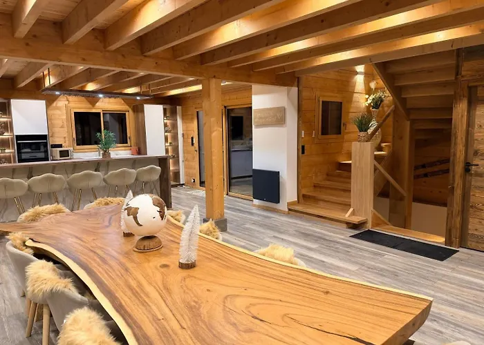 White Ecrin Chalet Allos